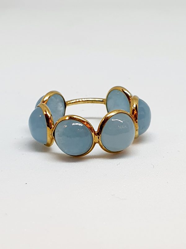 Aquamarine Cabachon Ring In 18Kt Yellow Gold (2.300 Grams)