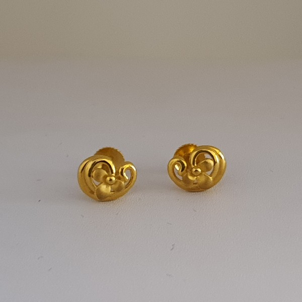 Plain Gold Earrings/Studs (2.150 Grams) in 22Kt Gold