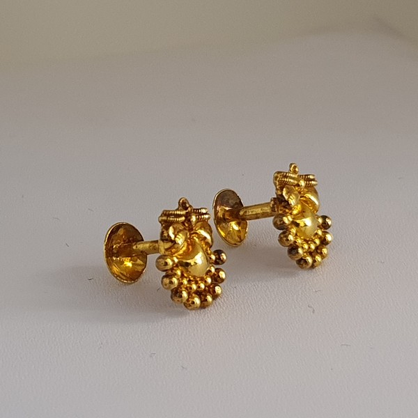 22Kt Plain Gold Earrings (2.580 Grams)/ Gold Ear Tops