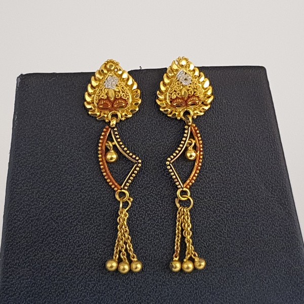 22Kt Plain Gold Earrings (3.430 )/ Ear Studs