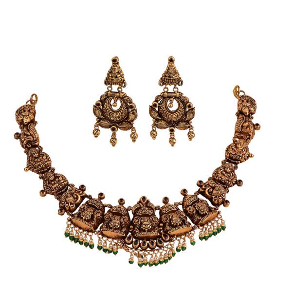 22K Gold Traditional Antique Necklace Set.