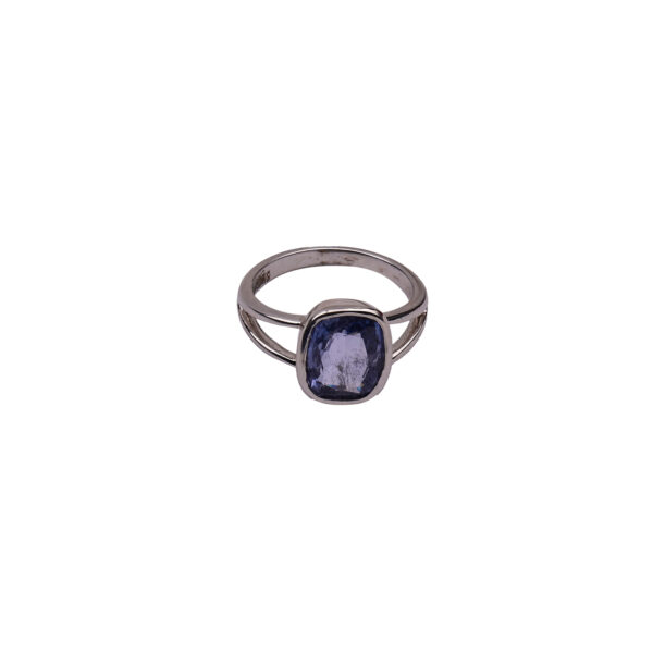 18K White Gold Ring with Blue Sapphire