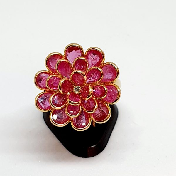 Ruby Ring In 18Kt Yellow Gold (3.450 Grams)