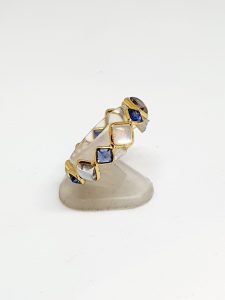 Square Sapphire Ring With Moonstone In 18Kt Yellow Gold