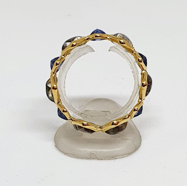 Square Sapphire Ring With Moonstone In 18Kt Yellow Gold