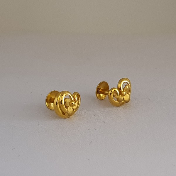 Plain Gold Earrings/Studs (2.150 Grams) in 22Kt Gold
