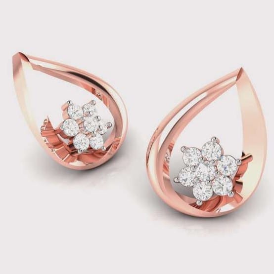 Diamond Earring in 18Kt Gold (1.620 gram) with Diamonds (0.17 Ct)