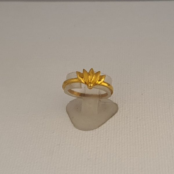 Women's Gold Ring (1.610 Grams), 22Kt Plain Yellow Gold
