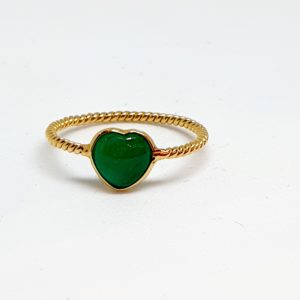 Emerald Cabachon Ring In 18Kt Yellow Gold (1.220 Grams)