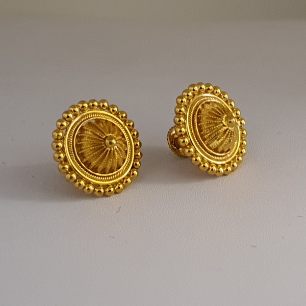 Plain Gold Earrings (3.100 Grams), 22Kt Plain Yellow Gold Jewellery – Gold Ear Tops | Mohan Jewellery
