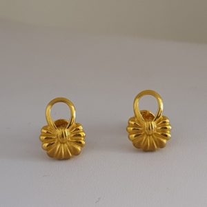 Plain Gold Earrings (3.020 Grams), 22Kt Plain Yellow Gold Jewellery – GoldEar Tops