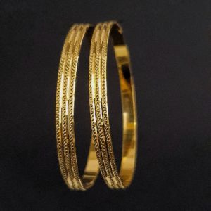 Gold Bangles (26.390 Gms) set of 2 in 22K Yellow Gold